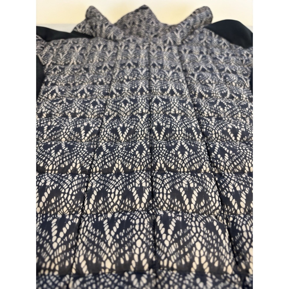 The North Face Womens Quilted Insulated Pullover Size M Funnel Collar Outdoor - Picture 8 of 15